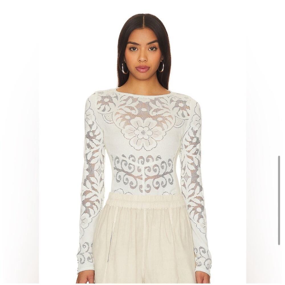Free People Wild Roses Lace Top Long Sleeve Pastry Cream Size Medium NWOT
